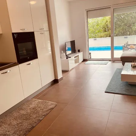 Elea Apartmán