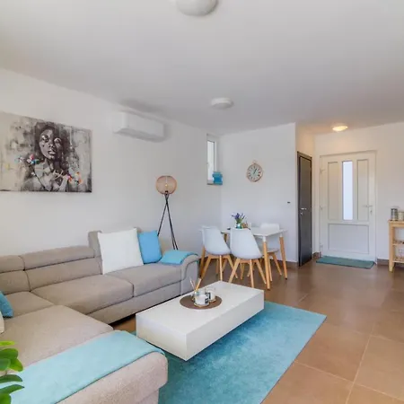 Apartmán Elea Novi Vinodolski