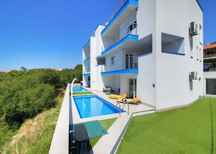 Elea Novi Vinodolski