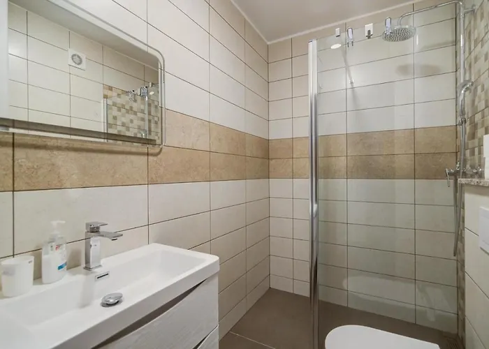 Elea نوفي فينودولسكي